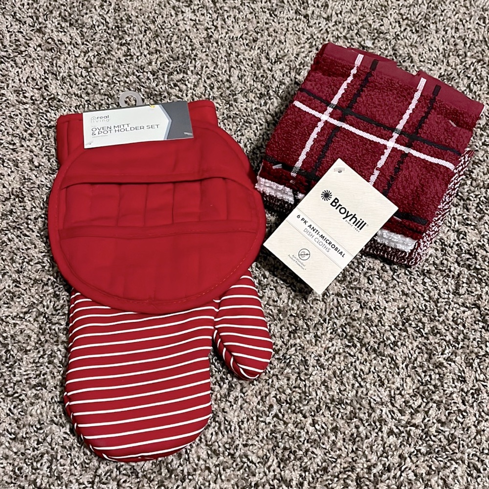 Oven Mit & Dish Towel Bundle
